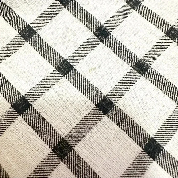 Sunday in Brooklyn• Grey plaid tank top - Picture 11 of 11